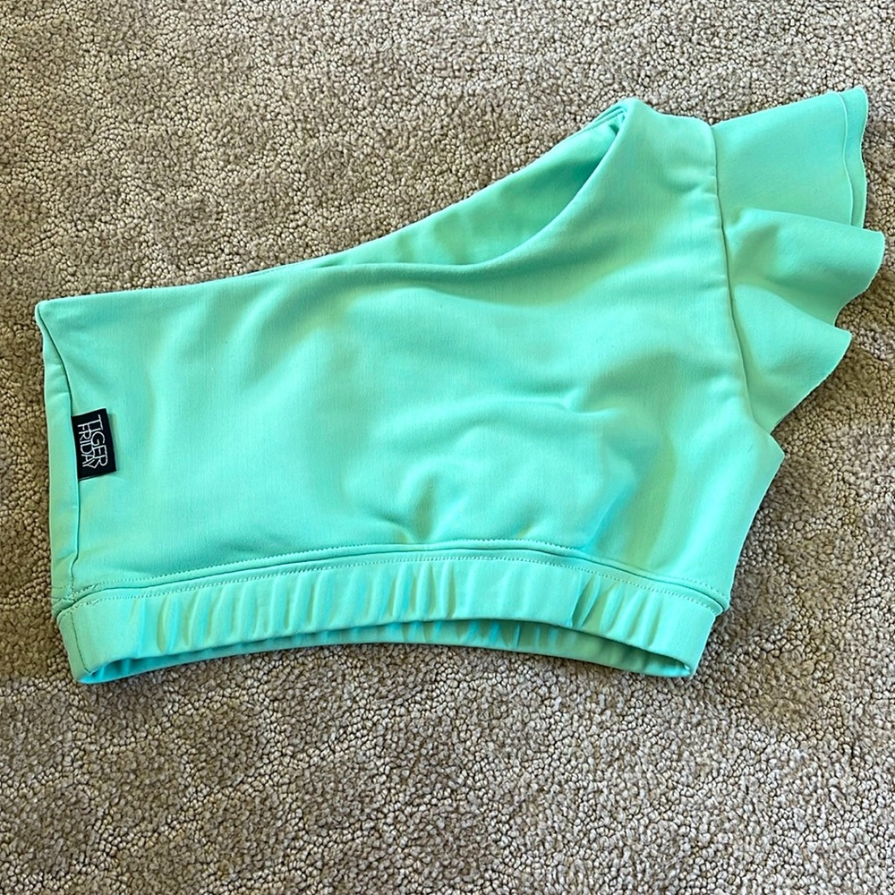 Tiger Friday - Super Cute - Great Condition - Southern Belle Crop Top - child xl